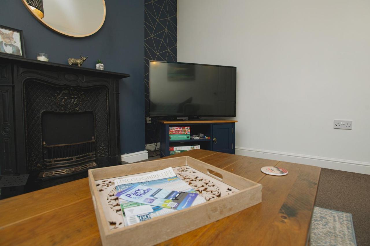 Pass The Keys 2 Bed Flat In Old School House Apartment Lincoln Exterior photo